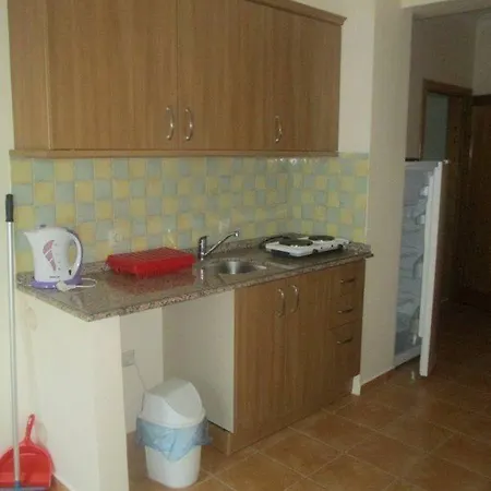 Saga Apartment *