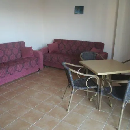 Saga Apartment Icmeler